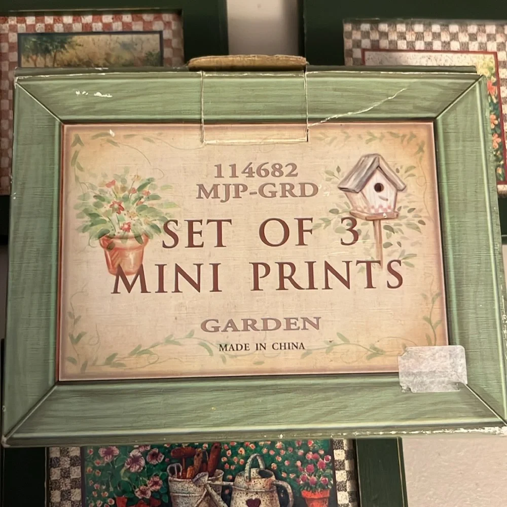 Set of three mini prints garden theme wall decor